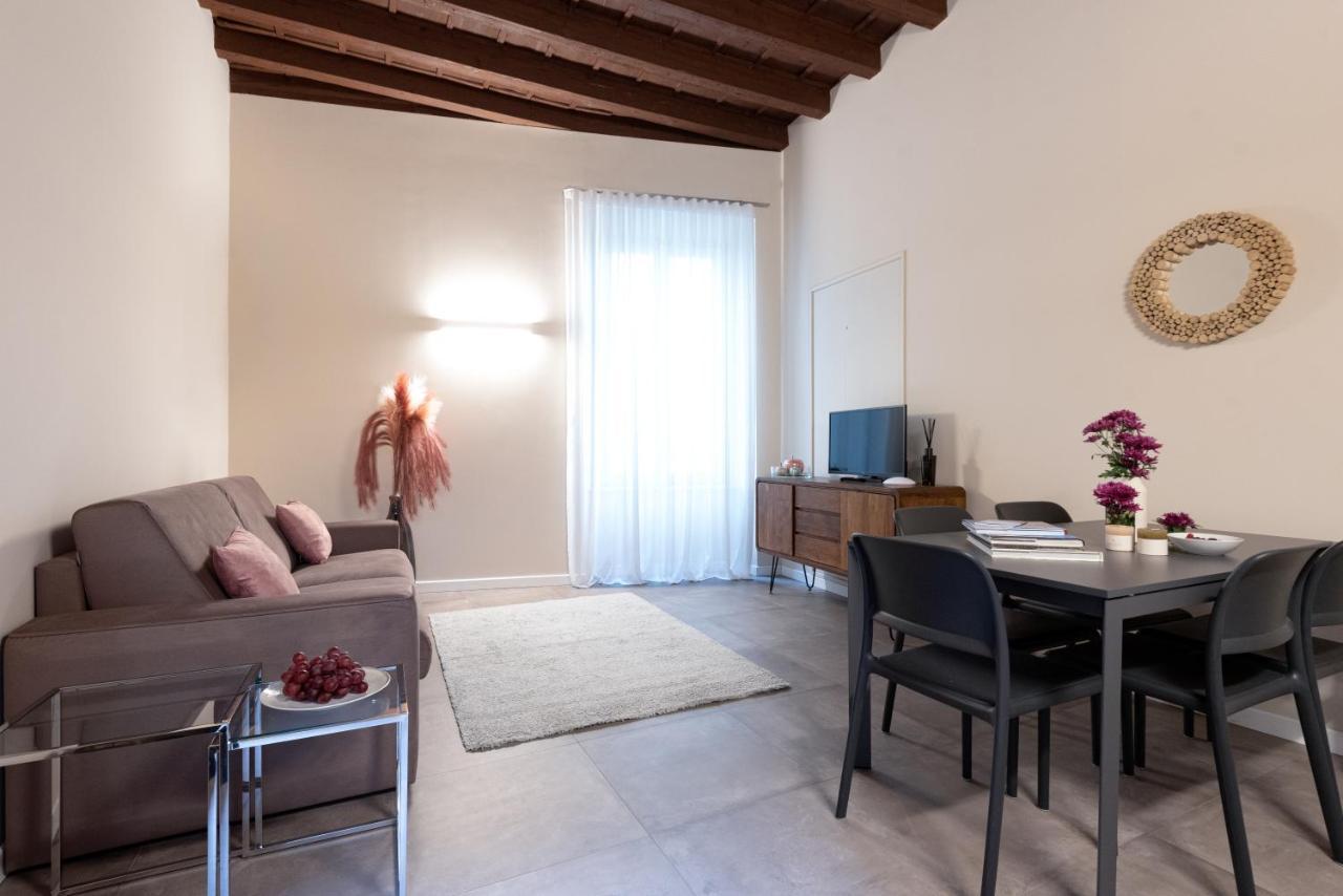 Rego - Boutique With Some Off-site In A Charming Historic District Close To Upper Town Appartamento Bergamo