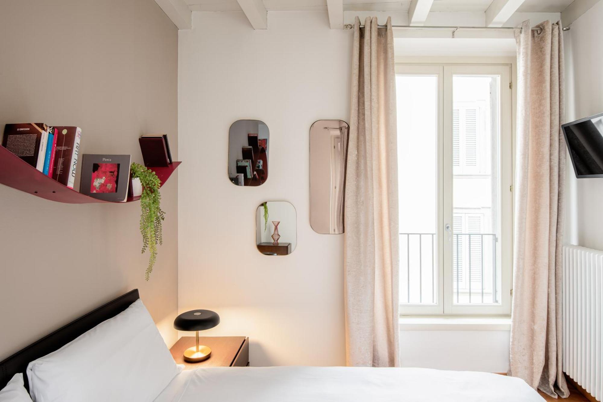 Rego - Boutique With Some Off-site In A Charming Historic District Close To Upper Town Appartamento
